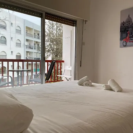 Appartement 1-Bedroom Flat 200M From The Beach In Tourist Area Limassol